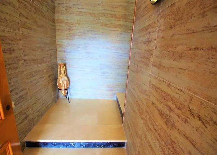 V&v Lloret- Ocells * Lloret de Mar